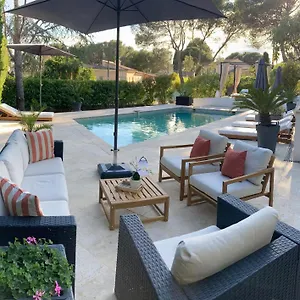 A L'etage Avec Piscine Proche Bord De Mer Saint-Raphaël
